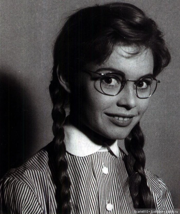 Брижит Бардо - икона стиля 60-х (фото 8)