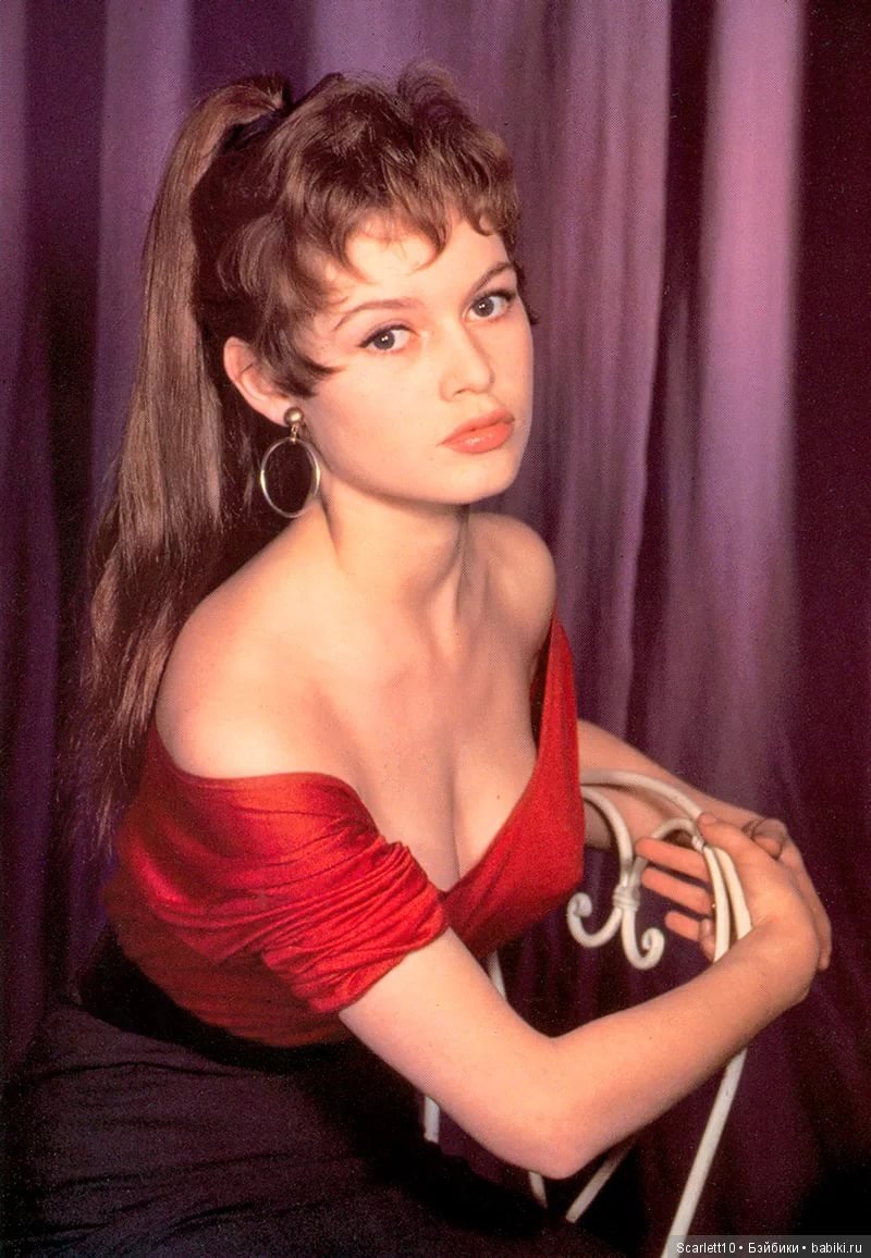 Брижит Бардо - икона стиля 60-х