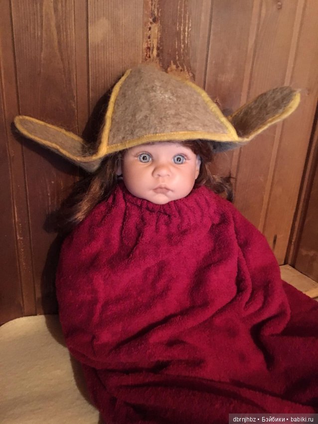 Викуся ходила гулять,отдыхала