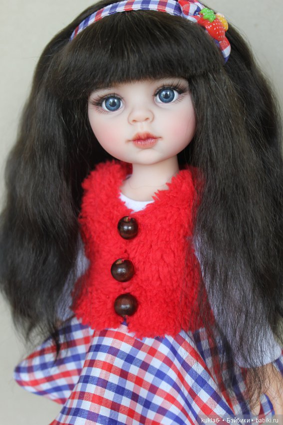 Ягодка-малинка, ООАК куклы Paola Reina (фото 4)