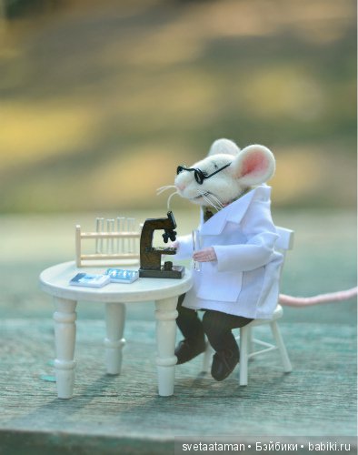 Мышки-медики — Валяные игрушки из шерсти: сухое валяние (фото 6)