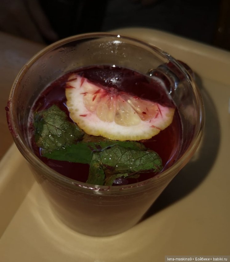 Крым-Судак - две сестры — Коллекционные экшн