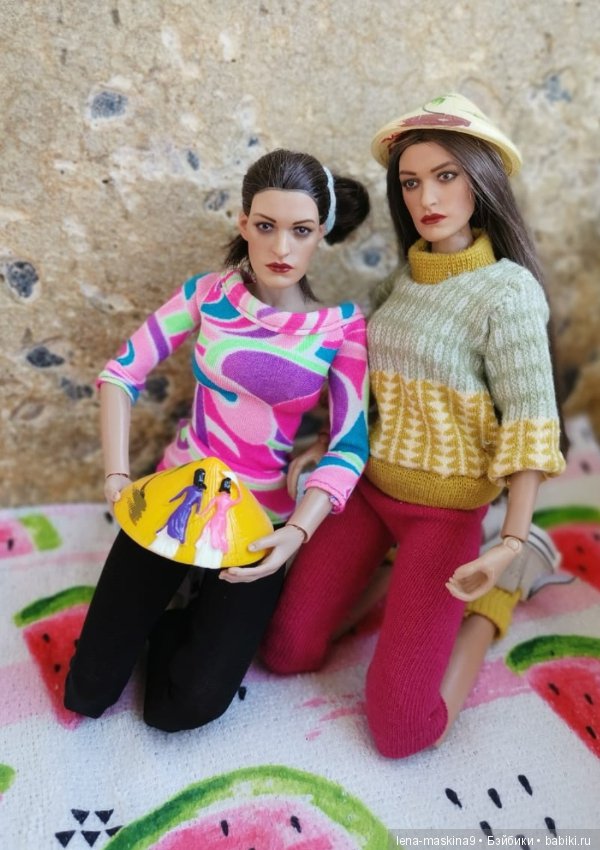 Крым-Судак - две сестры — Коллекционные экшн