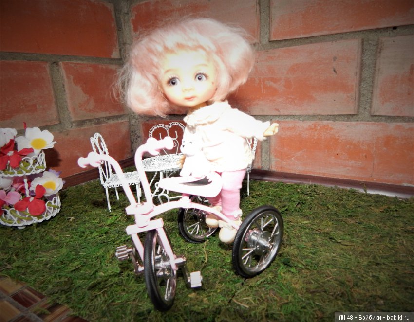 Розовый трехколесный — Куклы Nikki Britt (Никки Бритт): авторские BJD (БЖД) (фото 7)