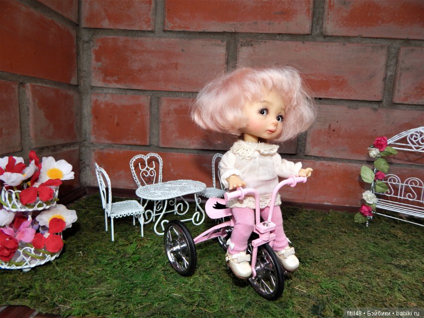 Розовый трехколесный — Куклы Nikki Britt (Никки Бритт): авторские BJD (БЖД) (фото 3)