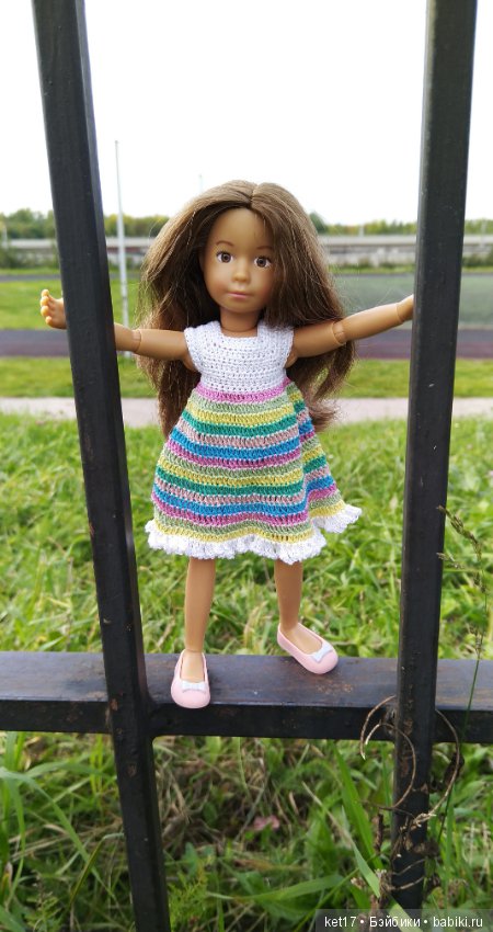 Крузелинги у школы — Куклы Kathe Kruse (Кате/Кэте Крузе): фото (фото 8)