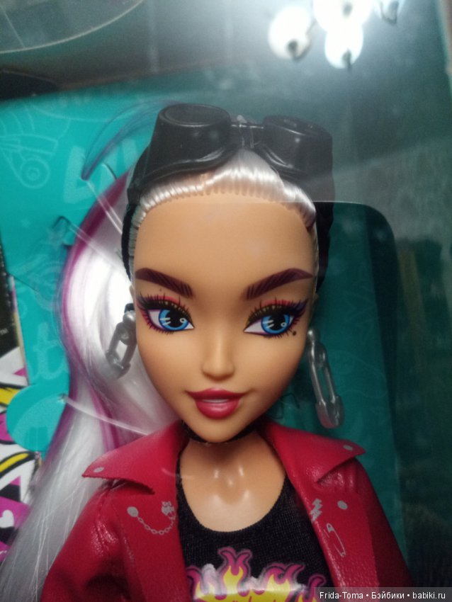 Живые фото кукол Mattel Wild Hearts Crew – от создателей культовой куклы Барби, Дикие сердца (фото 7)