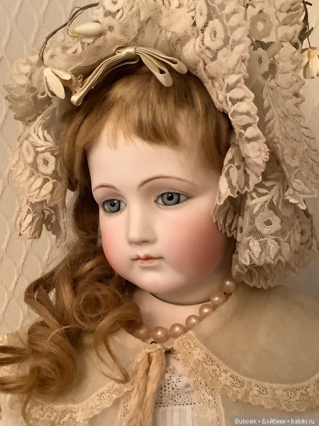 Нахема,самая редкая кукла из всех виденных кукол,Верочка и пианино и как ширма не дала расстаться с Гофуном