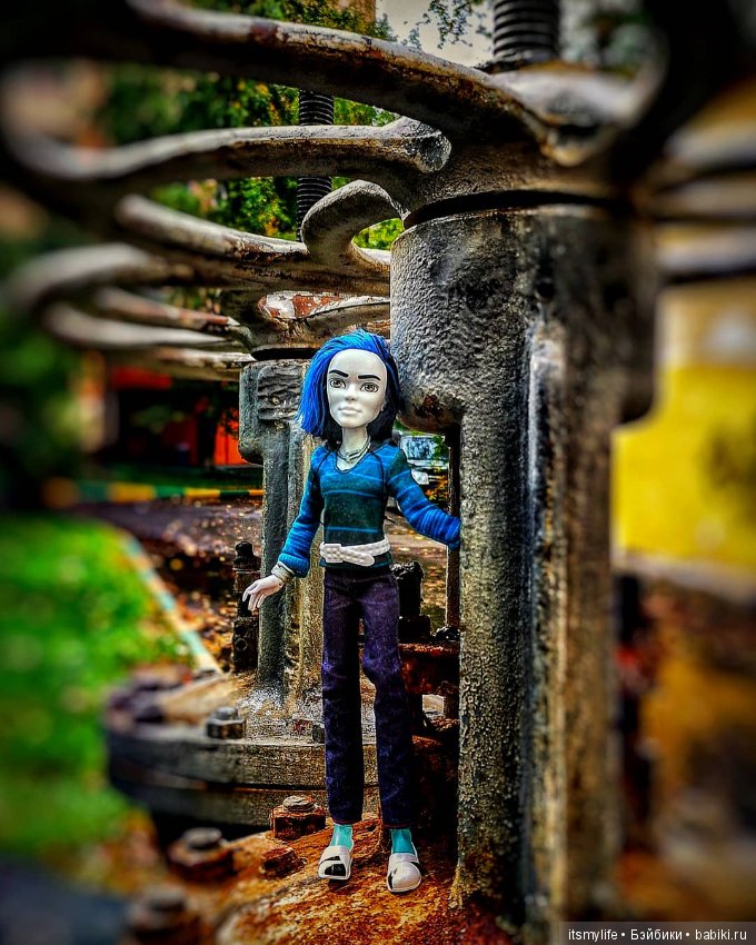 Скай приехал (Monster High, Монстер Хай) (фото 3)