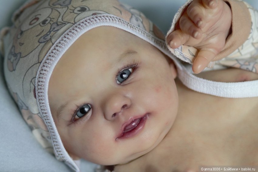 Прототип Abigail Smiling by Laura Tuzio Ross 1 часть в процессе работы