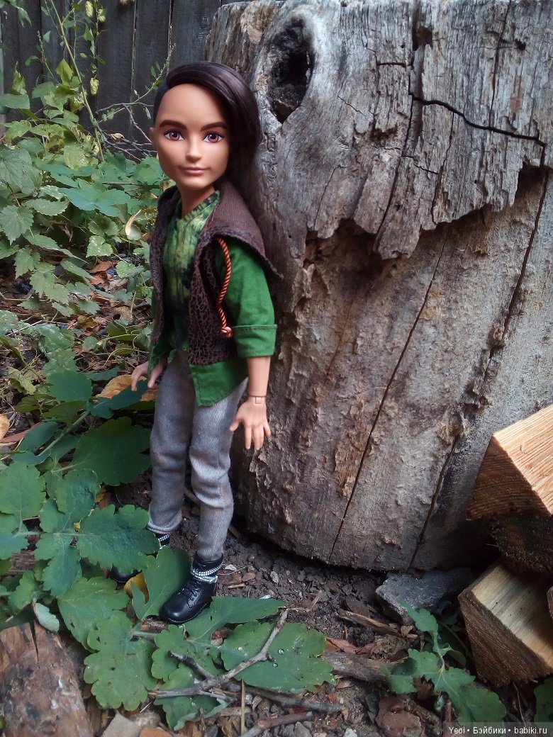 Хантер на природе и верхом на ламе