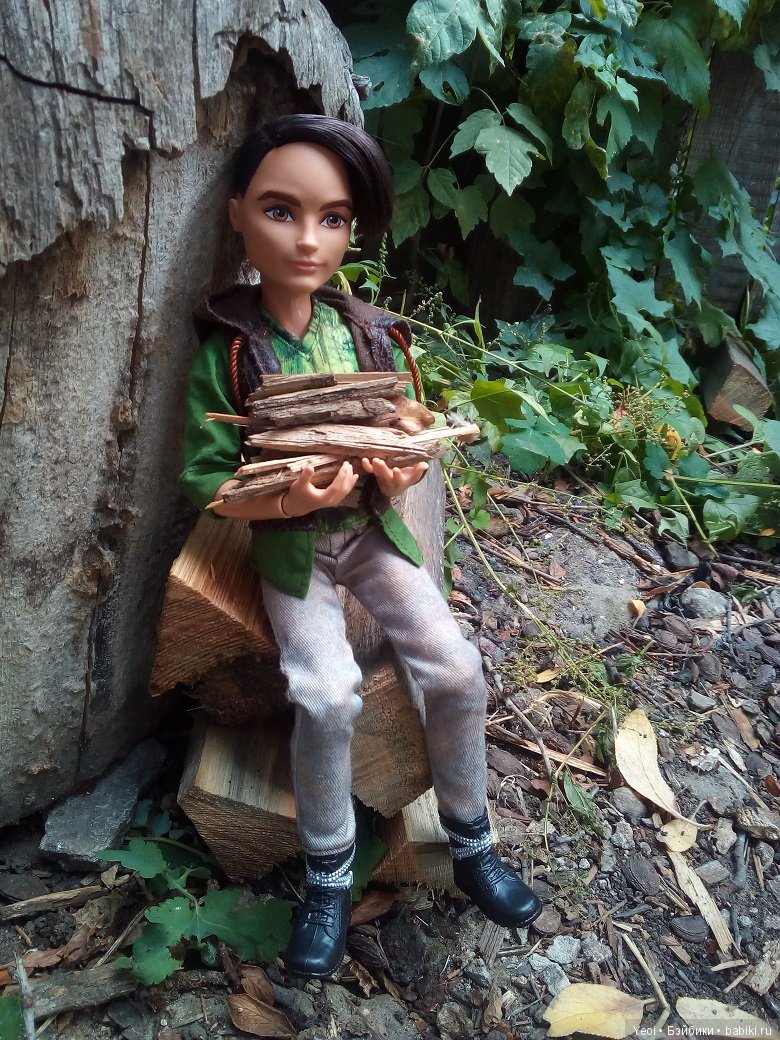 Хантер на природе и верхом на ламе