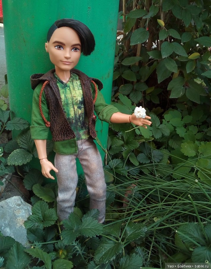 Хантер на природе и верхом на ламе (фото 3)