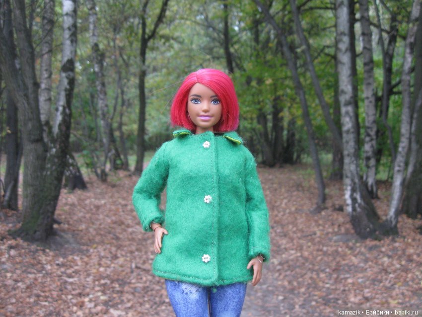 Рита всё гуляет. Другая сторона леса