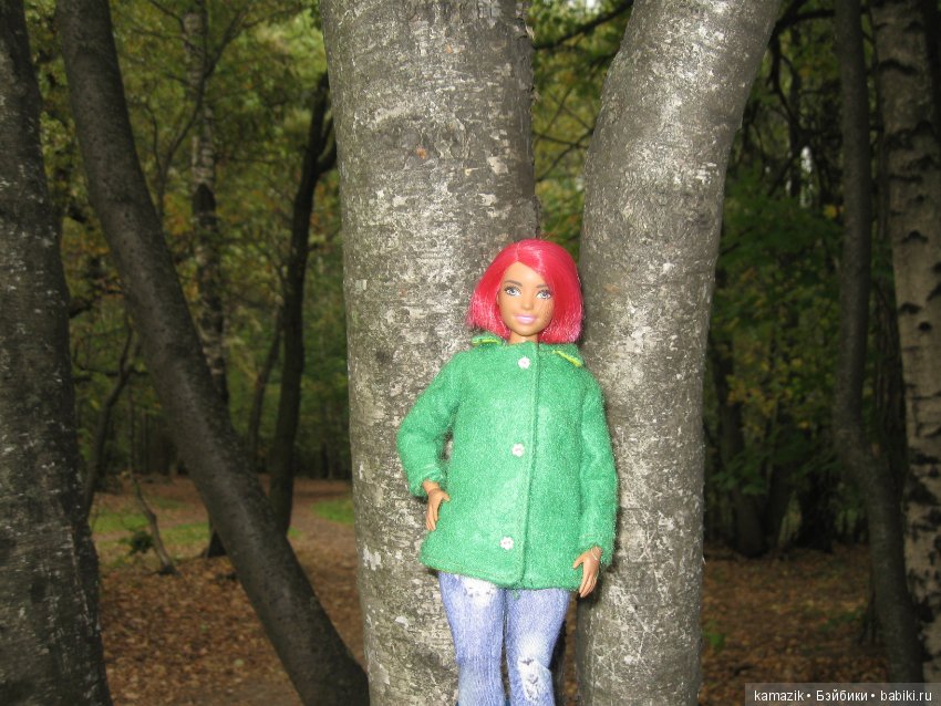 Рита всё гуляет. Другая сторона леса (фото 2)