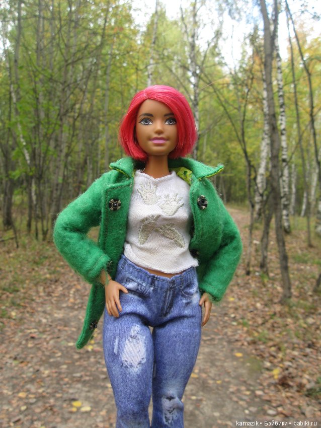 Рита всё гуляет. Другая сторона леса