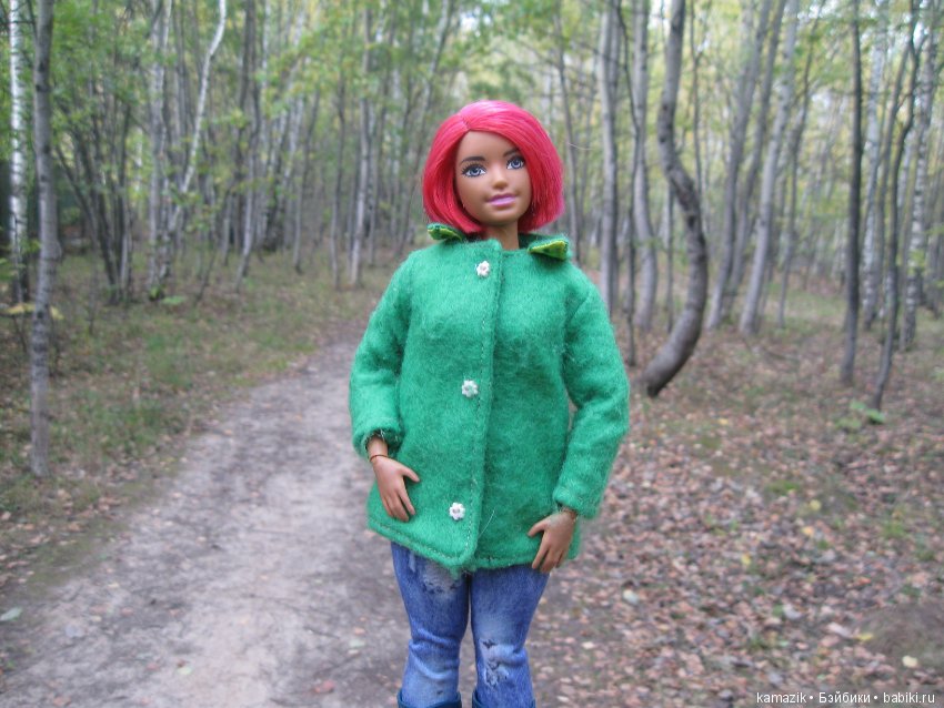 Рита всё гуляет. Другая сторона леса