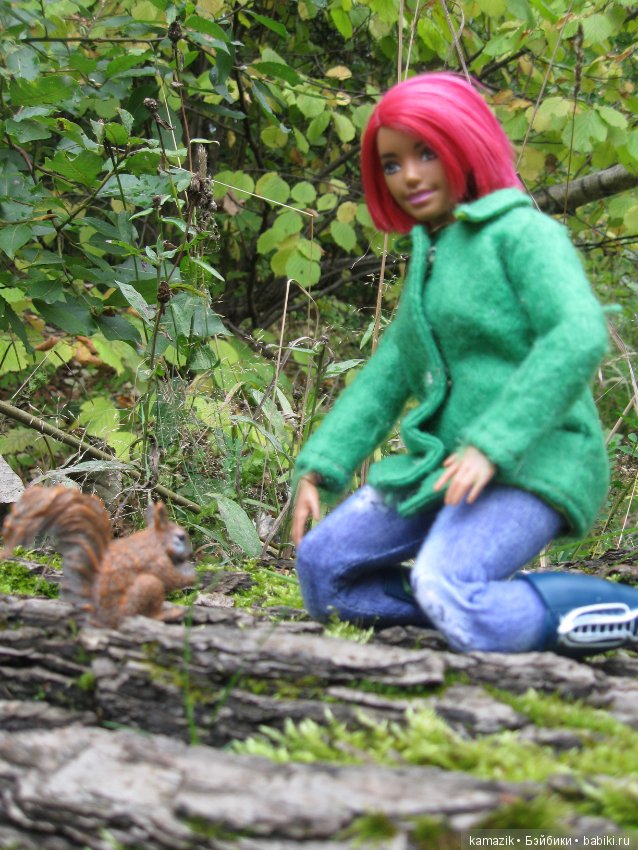 Рита всё гуляет. Другая сторона леса (фото 9)