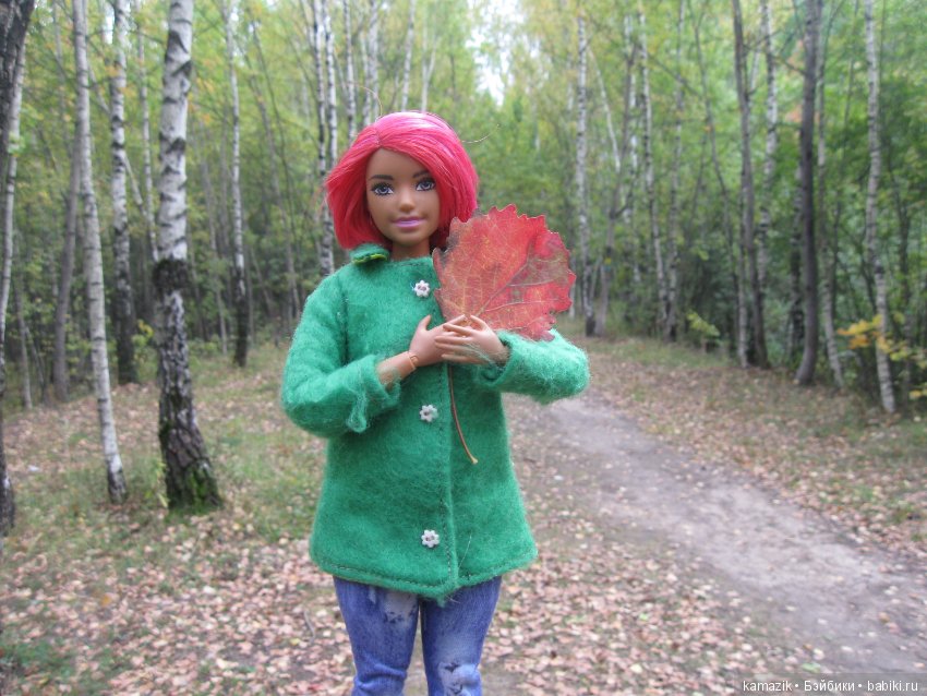 Рита всё гуляет. Другая сторона леса