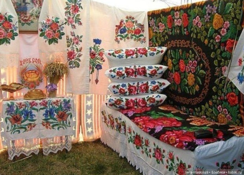 Как шикарно умели вышивать наши бабушки