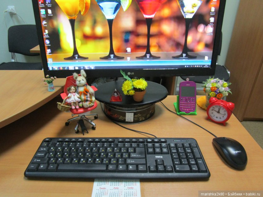 А у вас кто-то живет на работе (фото 2)