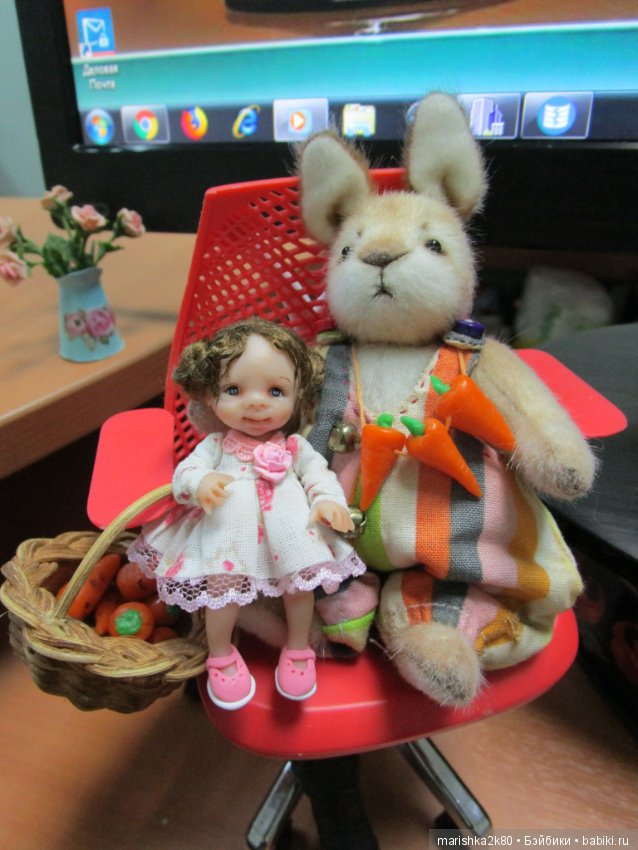 А у вас кто-то живет на работе (фото 4)