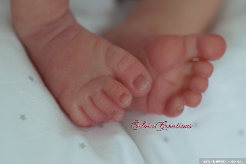 Mindy скульптора Adrie Stoete, автор прототипа Silvia Ezquerra