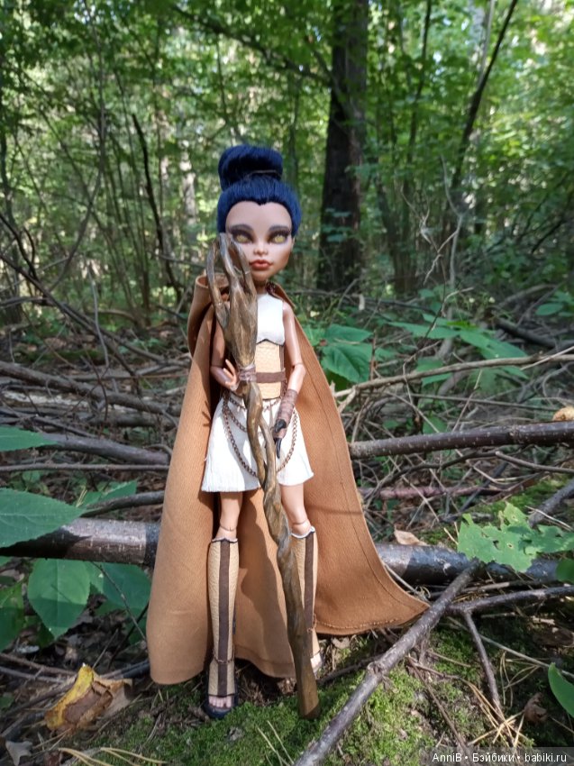 Иногда нужно время — ООАК Monster High и Ever After High: репейнт (фото 5)