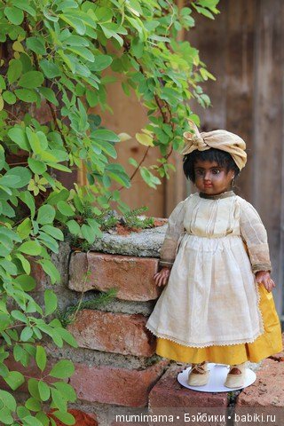 Антикварные куклы мулаточки, малышка Denamur и SH 1009