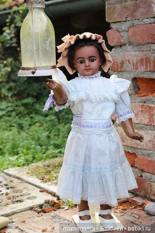 Антикварные куклы мулаточки, малышка Denamur и SH 1009