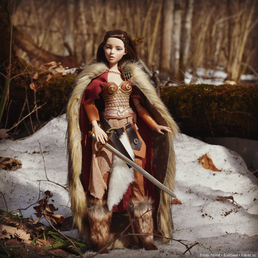 Лагерта - хрупкая девушка с грозным мечом (фото 5)