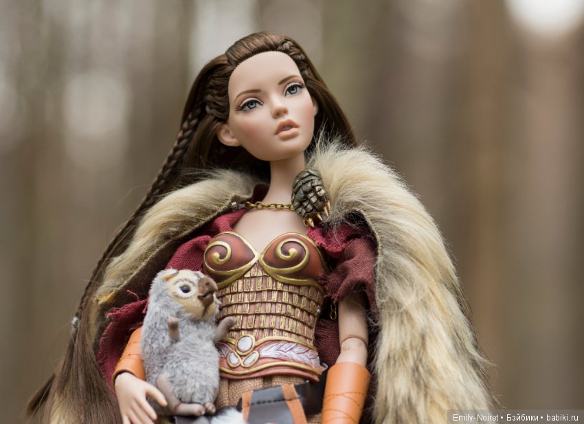 Лагерта - хрупкая девушка с грозным мечом