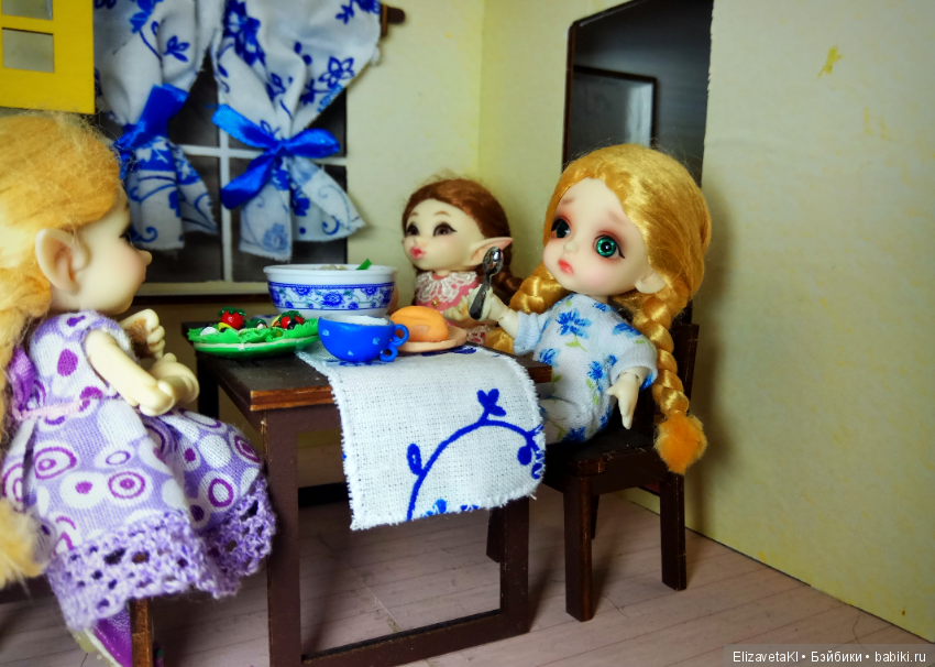 Грустная гостья. Realpuki. 54 часть