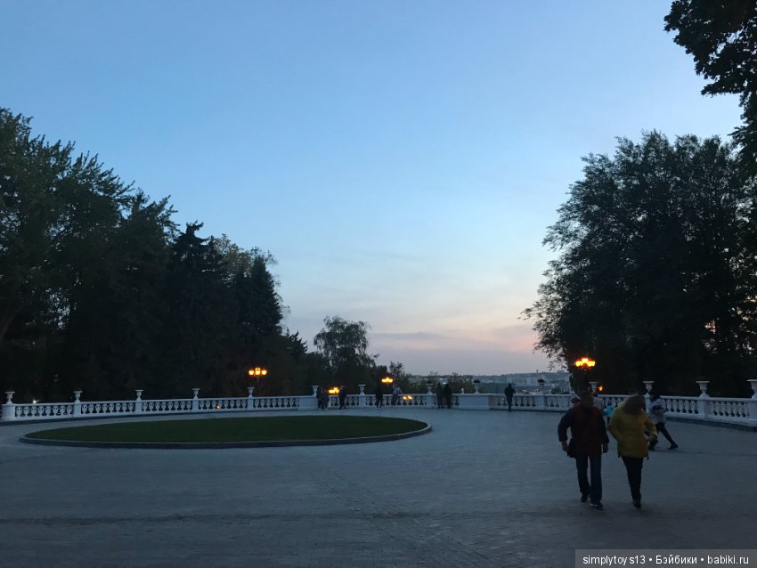 Прогулка по вечернему Харькову (фото 9)