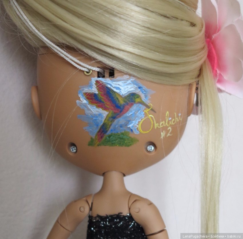 Две мои первые "птички" кастомные Блайз Беляночка и Розочка