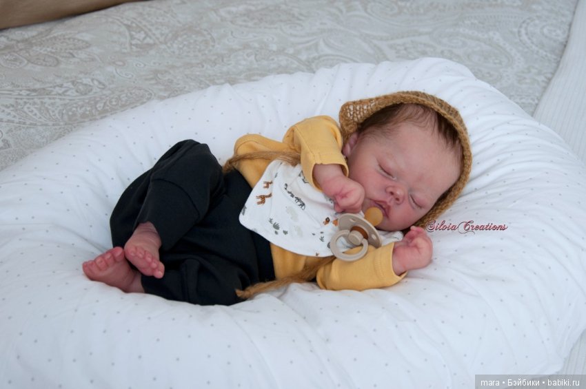 Tia скульптора Bonnie Sieben, автор прототипа Silvia Ezquerra