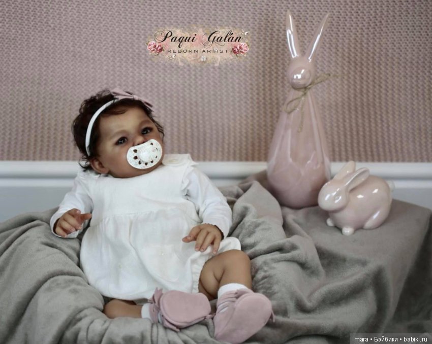 Abigail Smiling скульптора Laura Tuzio Ross, автор прототипа Paqui Galan (фото 3)