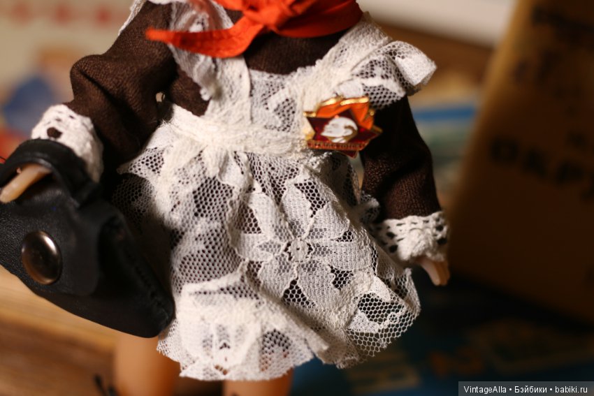 В конце концов, я же не хожу по улицам в школьной форме (фото 5)