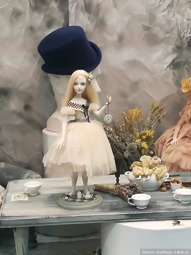 Фотоотчет с осенней выставки кукол на Тишинке, 04.10.19г., часть 9-я (фото 9)