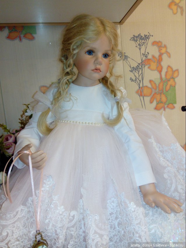 Неземная аристократичая красота куколки и преображение (фото 10)