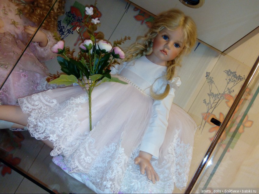 Неземная аристократичая красота куколки и преображение