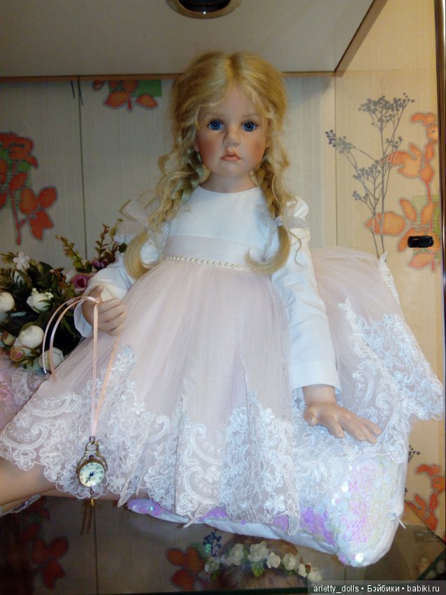 Неземная аристократичая красота куколки и преображение