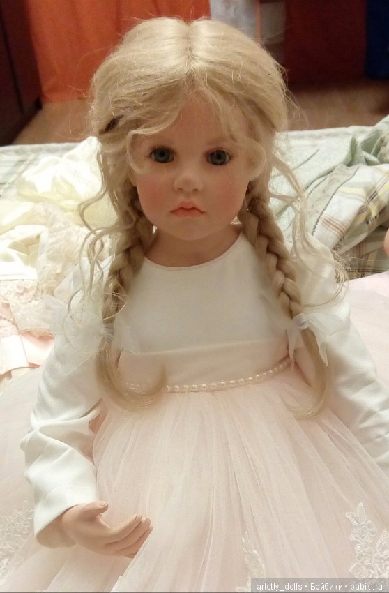 Неземная аристократичая красота куколки и преображение