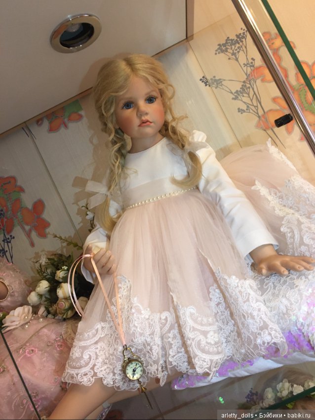 Неземная аристократичая красота куколки и преображение