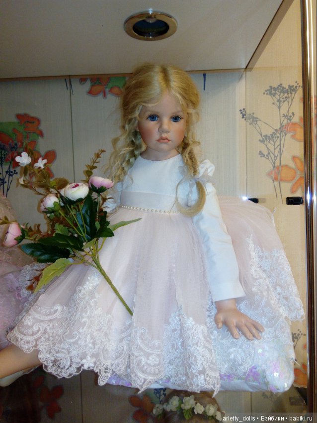 Неземная аристократичая красота куколки и преображение