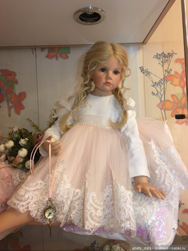 Неземная аристократичая красота куколки и преображение