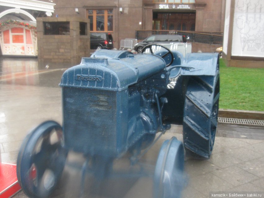 Золотая осень рядом с Кремлём