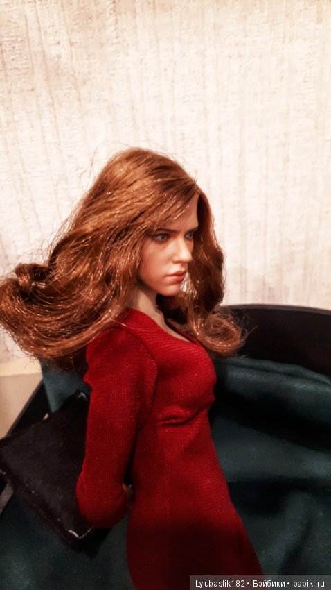 Девушка в красном — Коллекционные экшн