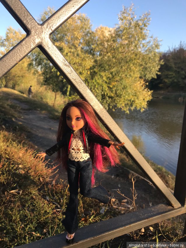 Первая фотосессия и мой первый опыт фотографирования Ever After High ( рассуждения и просьба поделиться опытом)