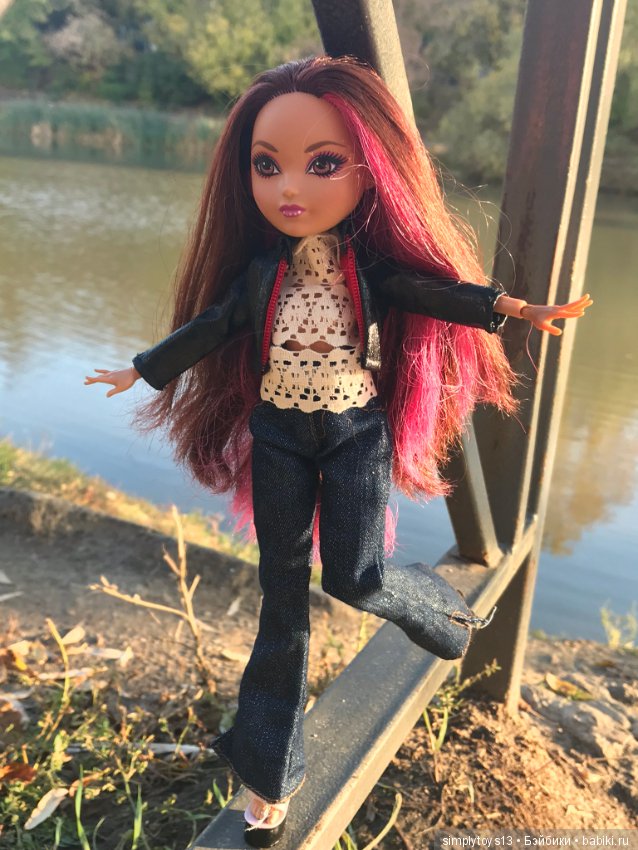 Первая фотосессия и мой первый опыт фотографирования Ever After High ( рассуждения и просьба поделиться опытом)